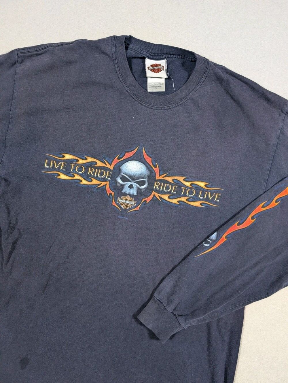 Vintage Harley Davidson Flames Skull Long Sleeve Size L Y2K Live To Ride To Live